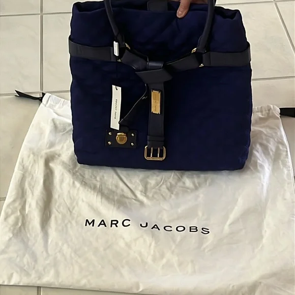 NEW Marc Jacobs Casey Bag - Picture 6 of 6